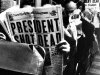 new-york-commuters-read-about-the-assassination