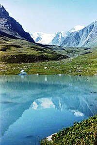 lakes - shasy tuyk
