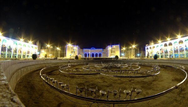 ala too square at night