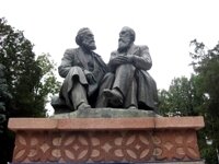 Marx and Engels deep in conversation